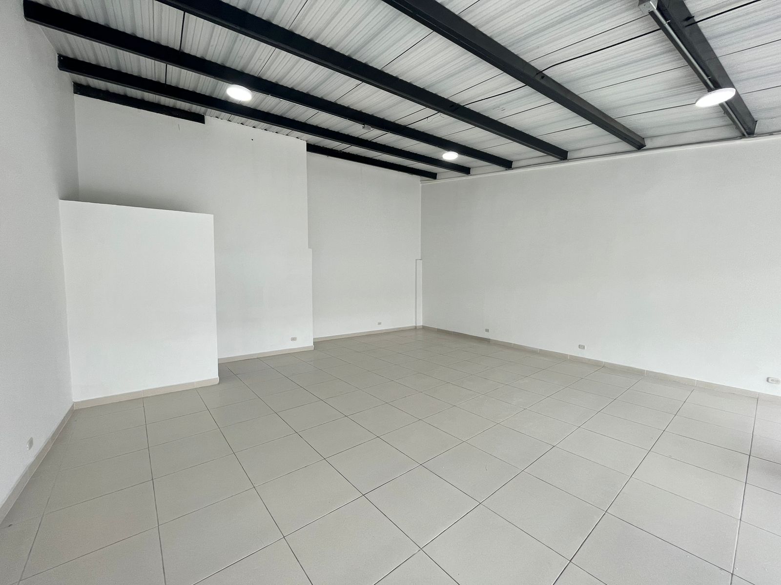 Local en alquiler cartago valle (2)