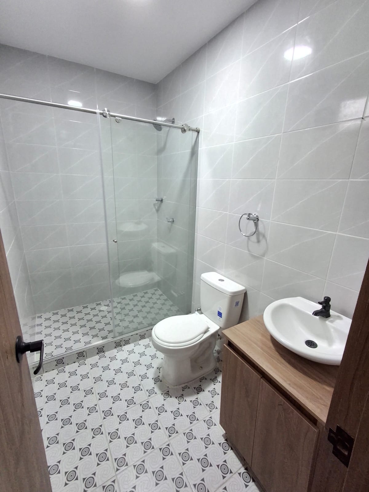 WhatsApp Image 2026-04-08 at 08.49.08 (1)