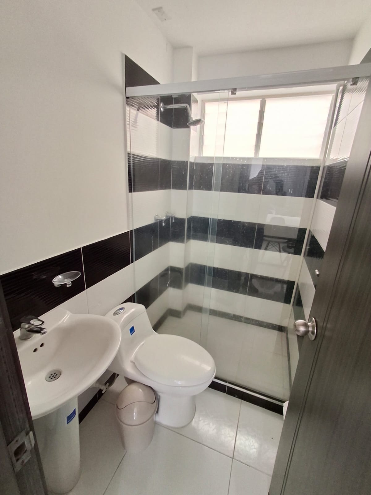 WhatsApp Image 2026-04-15 at 14.48.28