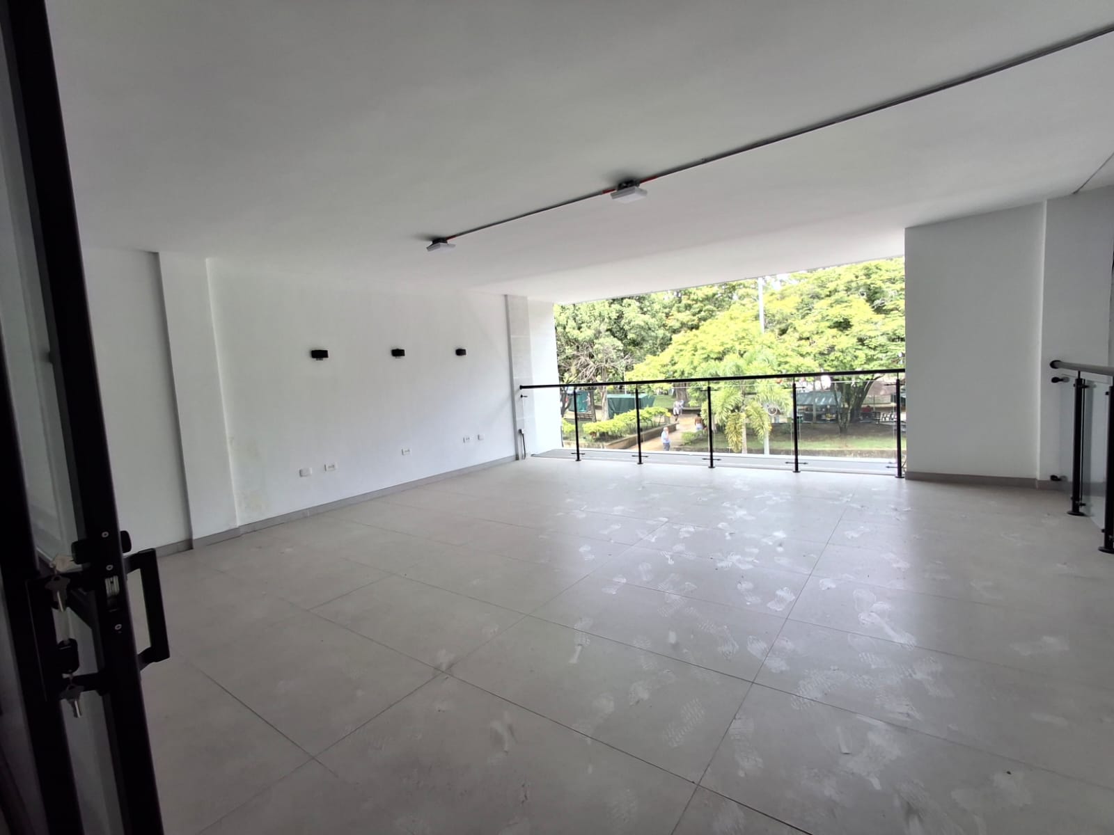 WhatsApp Image 2026-04-17 at 17.31.15