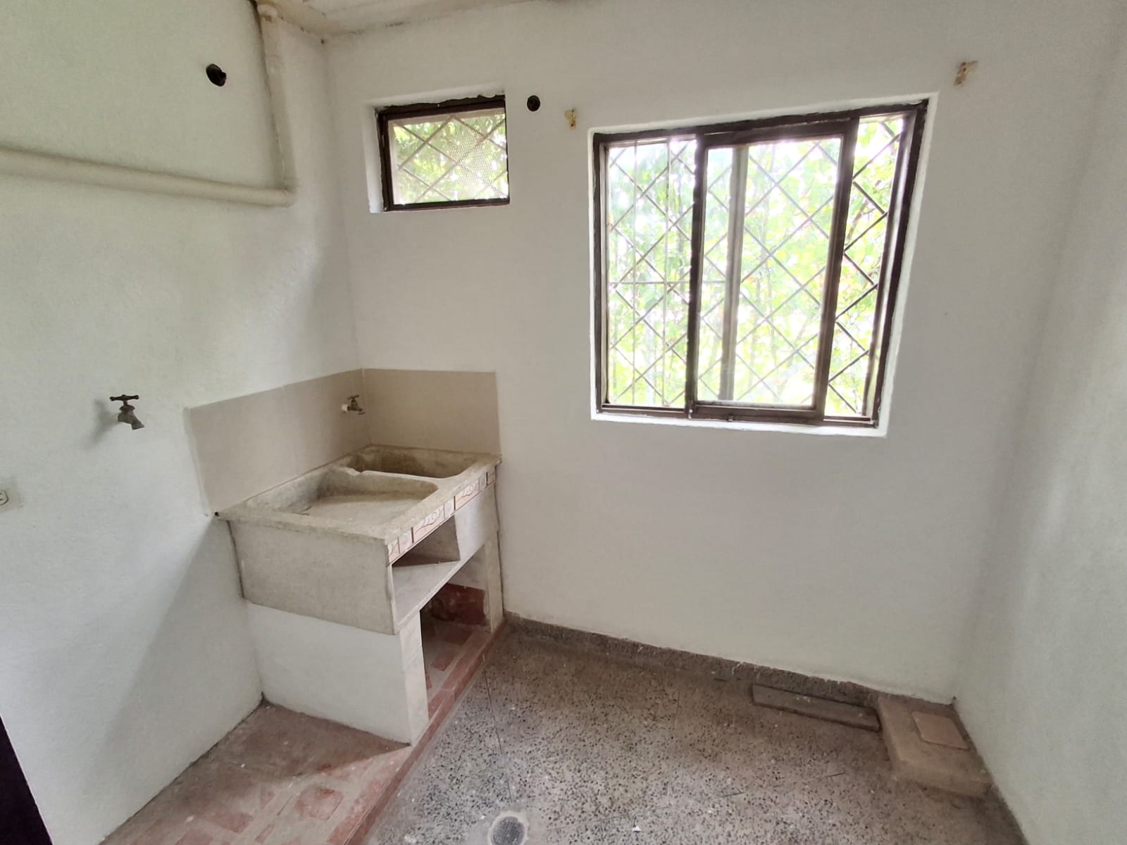 WhatsApp Image 2026-04-18 at 14.33.47 (4)