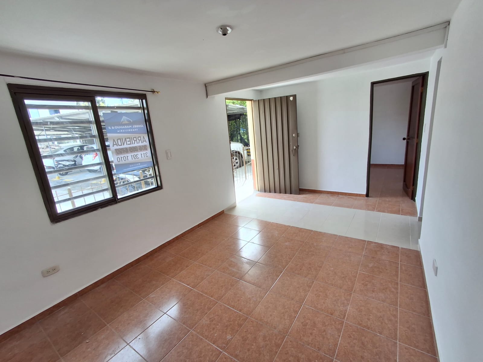 WhatsApp Image 2026-04-18 at 14.33.47 (6)